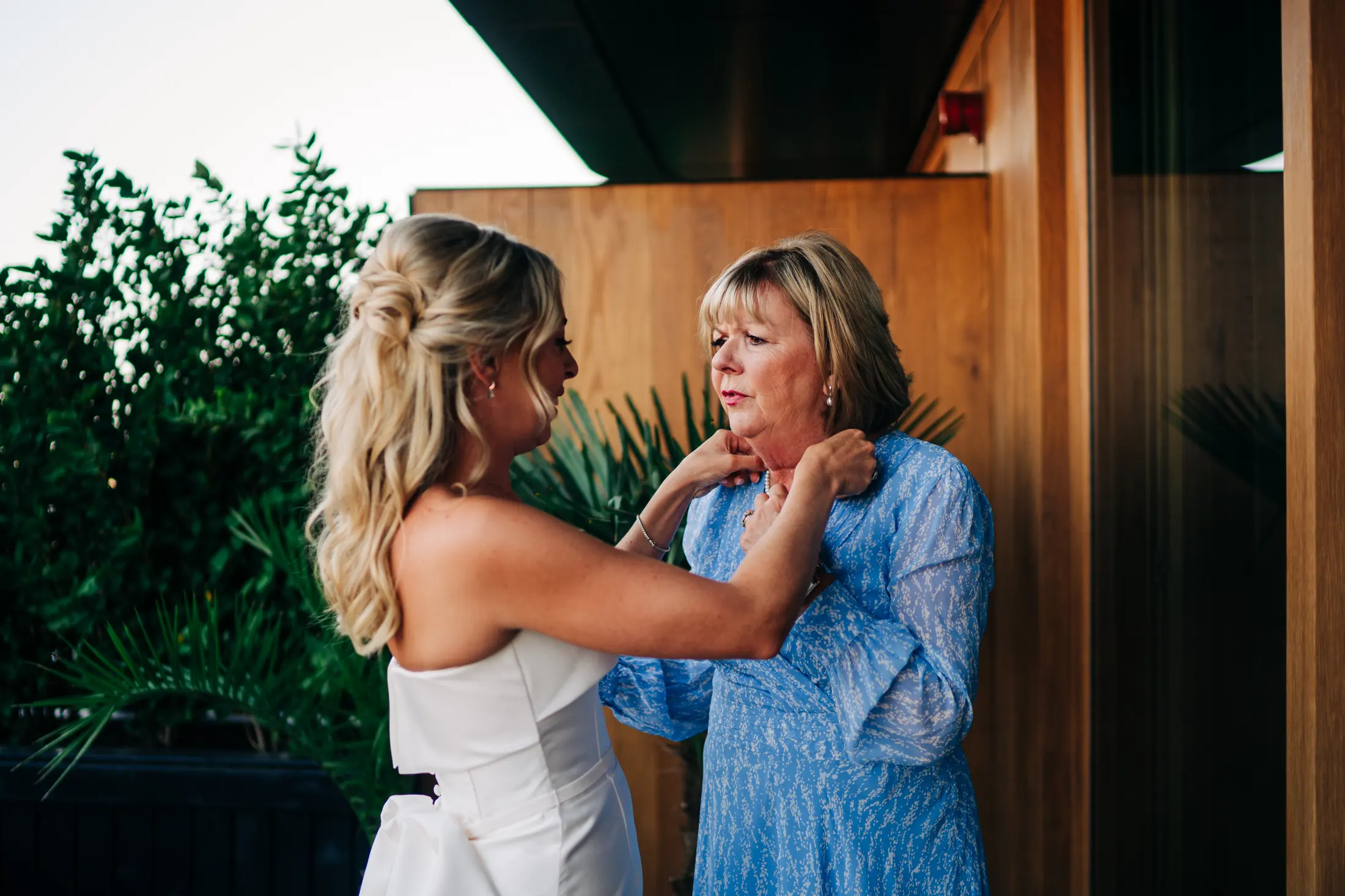Jess and Ben wedding day moment